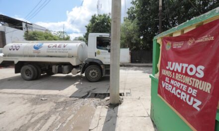 Equipos vactor de CAEV liberan drenajes y facilitan limpieza en colonias de Poza Rica