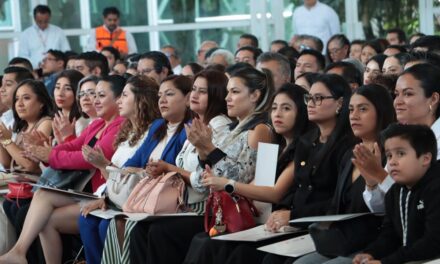 Entrega SEV 242 reconocimientos a la práctica educativa 2025