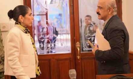 Salida de titular de FGE dependerá de ella, hay que esperar que se apruebe reforma por municipios