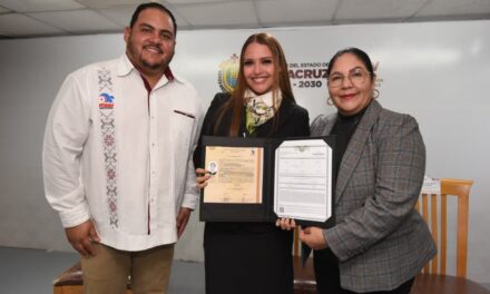 Reciben título de licenciatura 57 egresados del Tecnológico de Alvarado