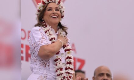 Veracruz reduce casi 50 mmdp de deuda total y consolida un boom de inversiones: Primer Informe de Gobierno