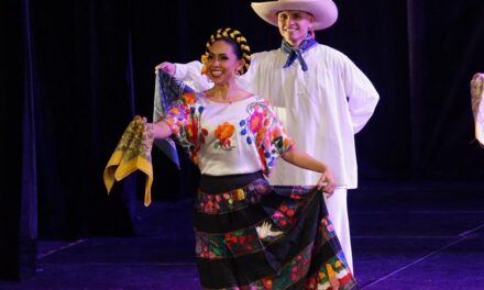 Celebra SECVER el 50 Aniversario del Ballet Folklórico de la UV