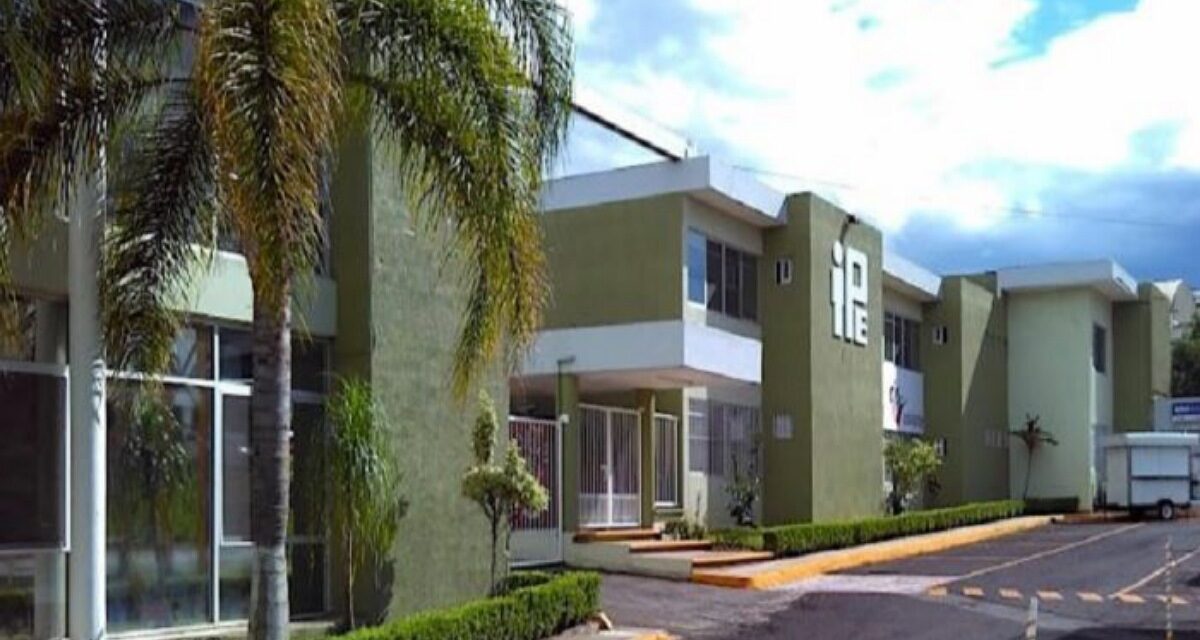 Astrolabio Político