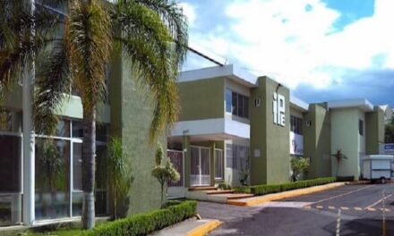 Astrolabio Político