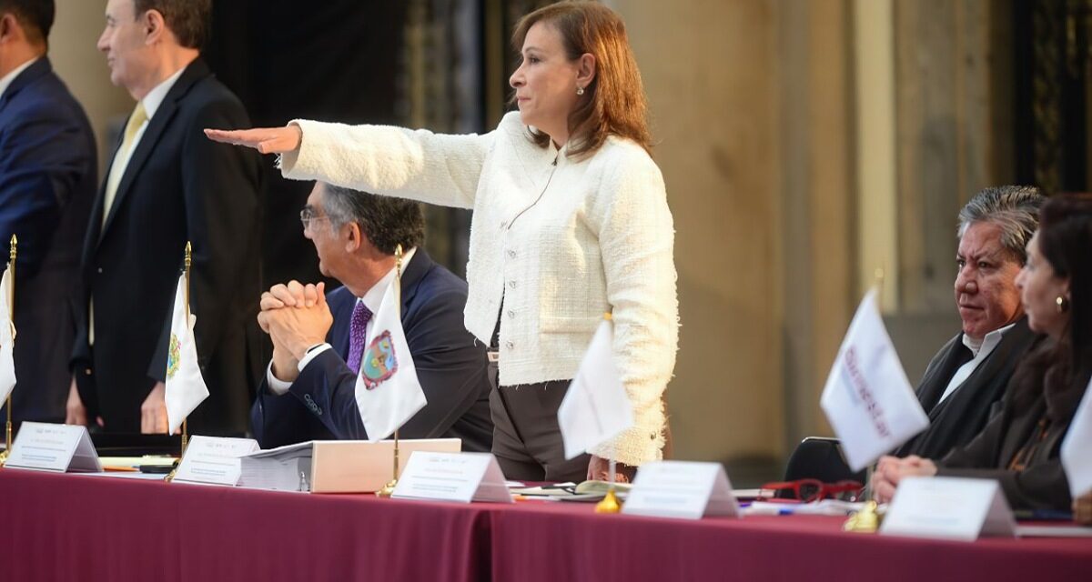 Gobernadora Rocío Nahle rinde protesta en el Consejo de Protección Civil