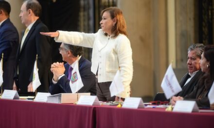 Gobernadora Rocío Nahle rinde protesta en el Consejo de Protección Civil