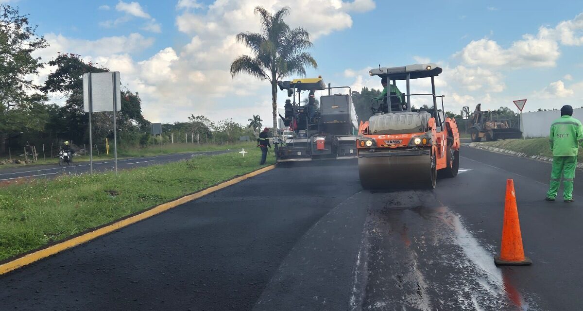 Continúan trabajos de conservación periódica en la carretera Xalapa-Veracruz: SICT