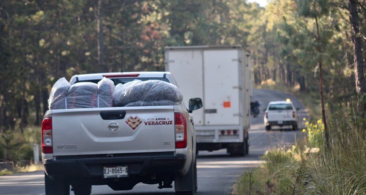 Más de dos mil apoyos llegan a comunidades de alta marginación por frío extremo