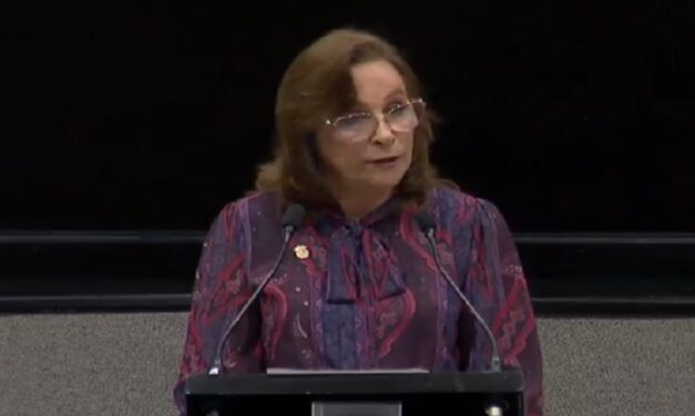 Astrolabio Político