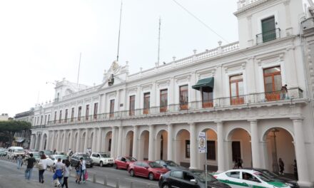 Vigilancia y transparencia en el uso de recursos de las y los veracruzanos