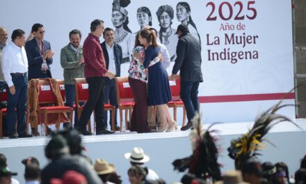 Astrolabio Político