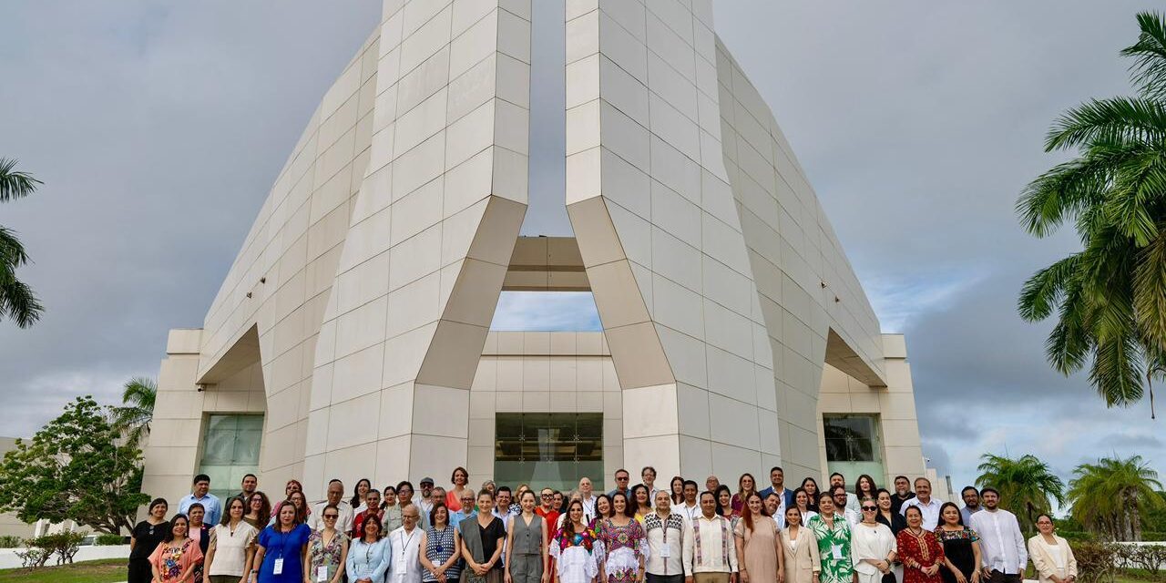 SECVER lleva con orgullo la identidad veracruzana a la Reunión Nacional de Cultura