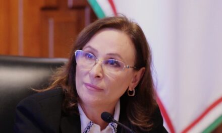 Astrolabio Político