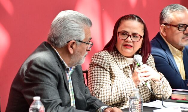 Astrolabio Político