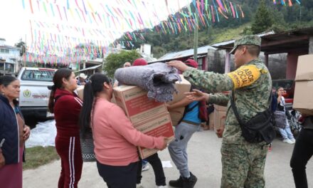 Con jornada de vacunación, Abrigando Corazones visitó las Altas Montañas