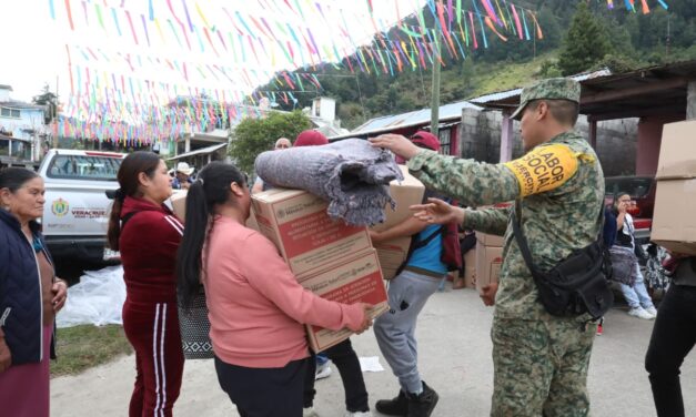 Con jornada de vacunación, Abrigando Corazones visitó las Altas Montañas