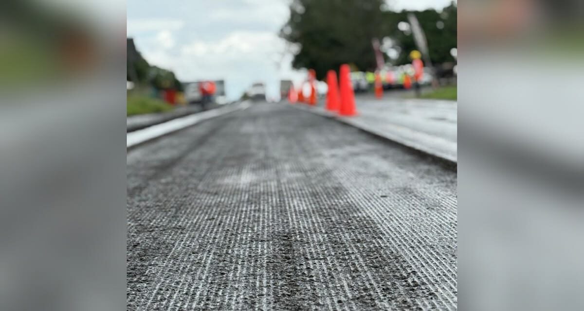 Refuerza SICT la conservación carretera con trenes de repavimentación en Veracruz