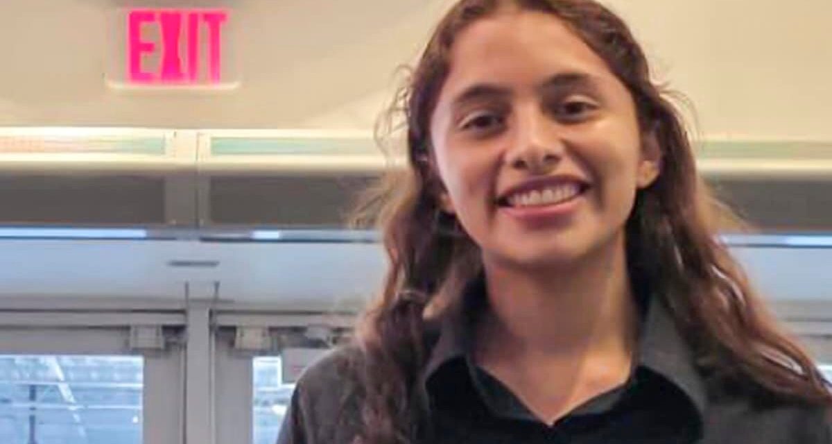 Joven veracruzana destaca en educación y recibirá medalla en Londres, presidenta Sheinbaum resalta el logro