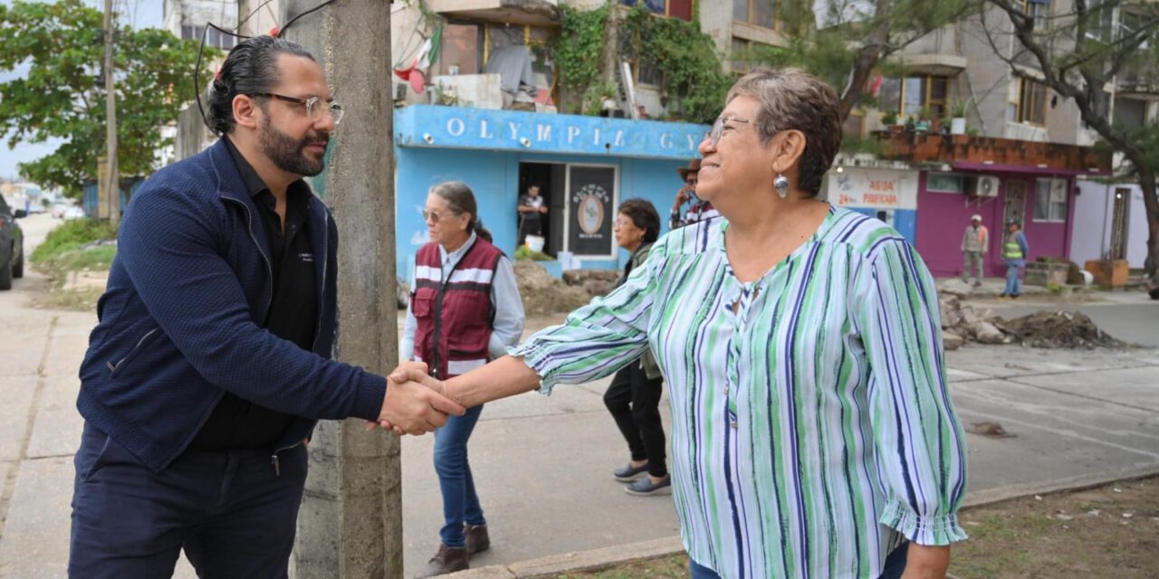 Con territorio y cercanía, Pedro Miguel Rosaldo atiende problemas añejos en la colonia Playa Sol