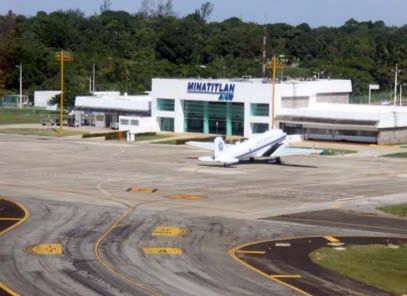 Busca gobernadora Nahle conexión aérea de Coatzacoalcos, hay dos empresas interesadas