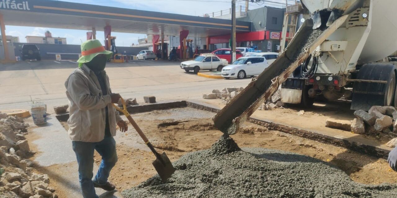 Cumple Pedro Miguel Rosaldo con la rehabilitación de vialidades en Coatzacoalcos