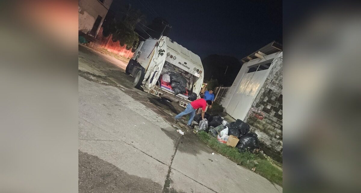 Refuerza Ayuntamiento limpieza del malecón con ruta nocturna estratégica