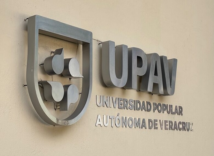 Doña Rocío poniendo orden