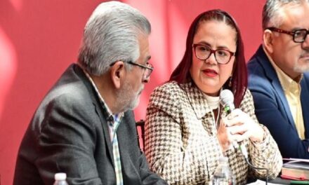 Astrolabio Político