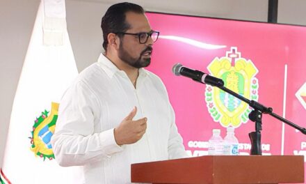 Astrolabio Político