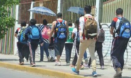 Evitar deserción escolar y el analfabetismo objetivo en 2026, adelantó Claudia Tello