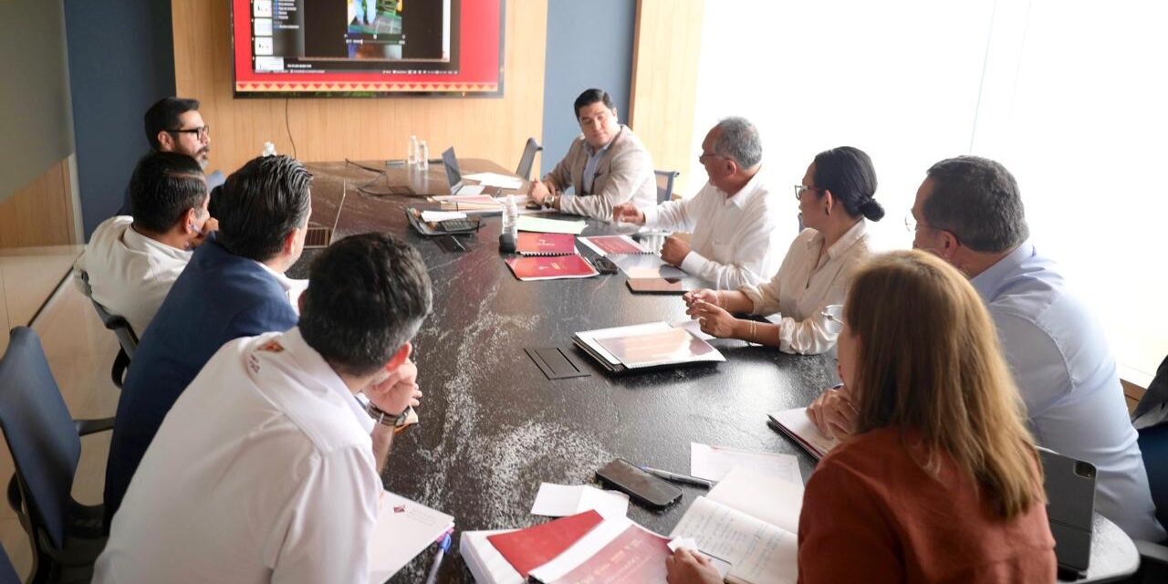 Astrolabio Político