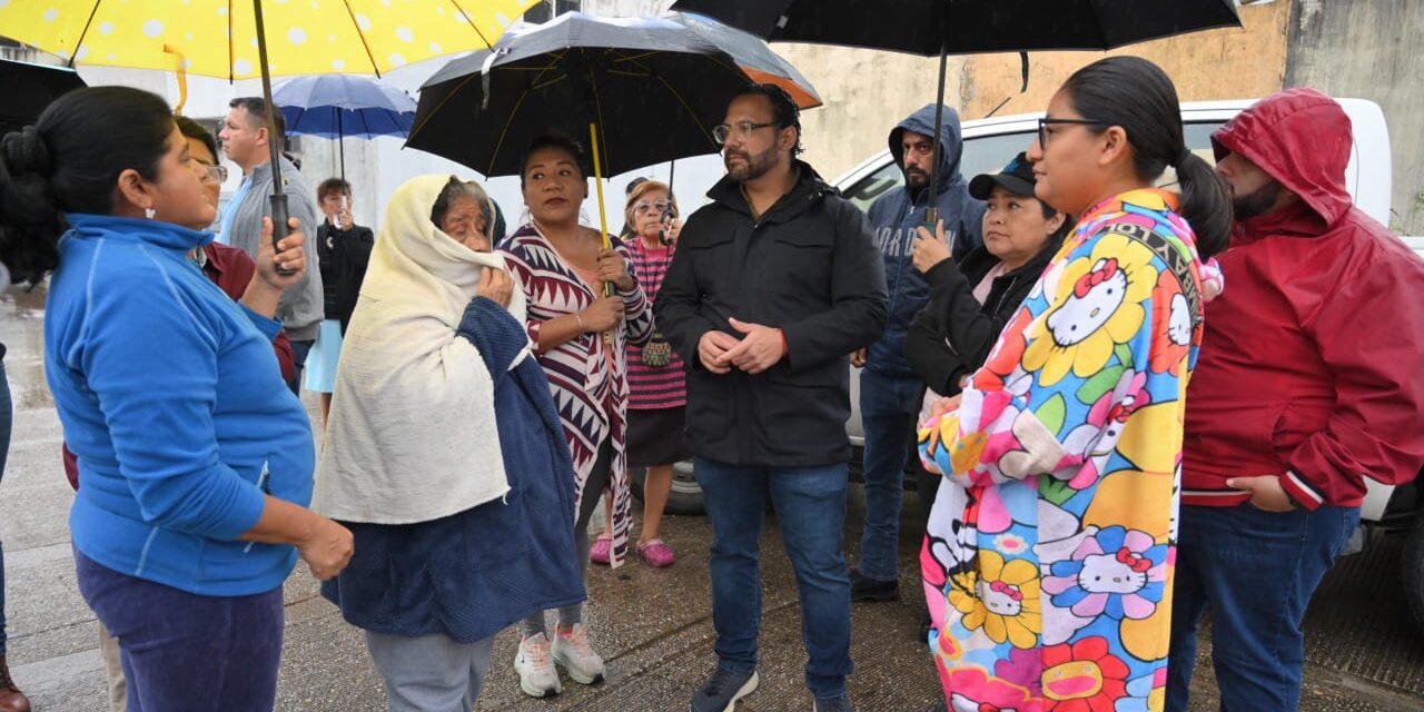 Domingo de trabajo en colonias: Pedro Miguel Rosaldo refuerza atenciones en Puerto Esmeralda