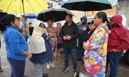 Domingo de trabajo en colonias: Pedro Miguel Rosaldo refuerza atenciones en Puerto Esmeralda