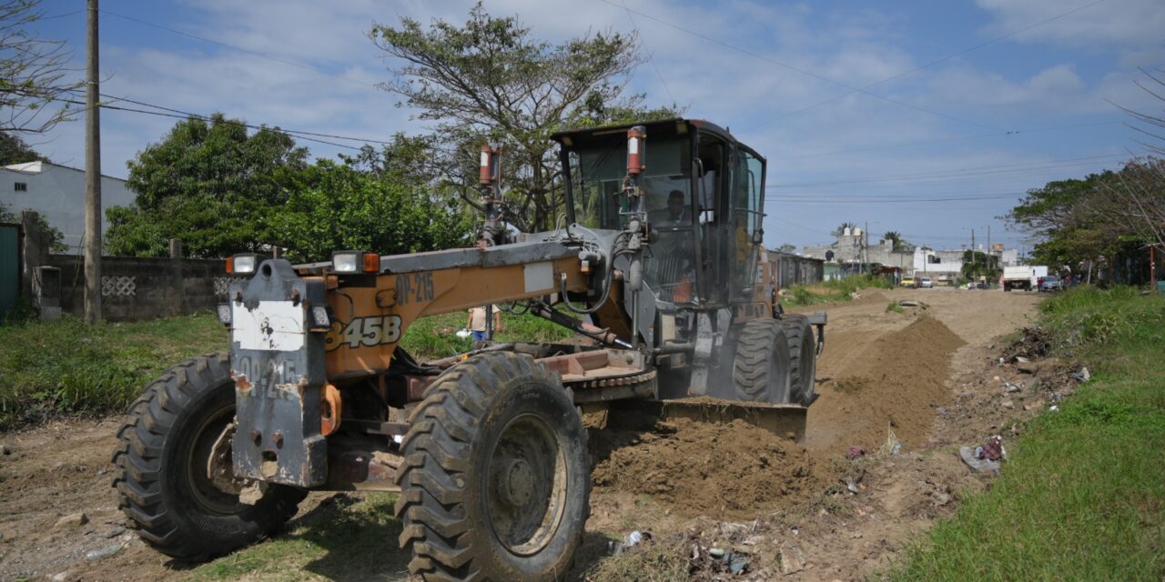 Alcalde que sí está cumpliendo: reciben colonias atención inmediata en Coatzacoalcos