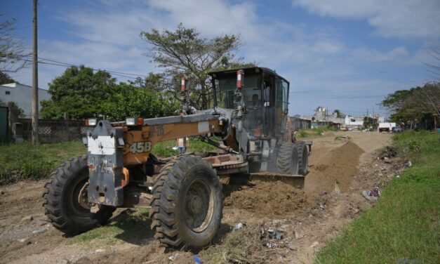 Alcalde que sí está cumpliendo: reciben colonias atención inmediata en Coatzacoalcos