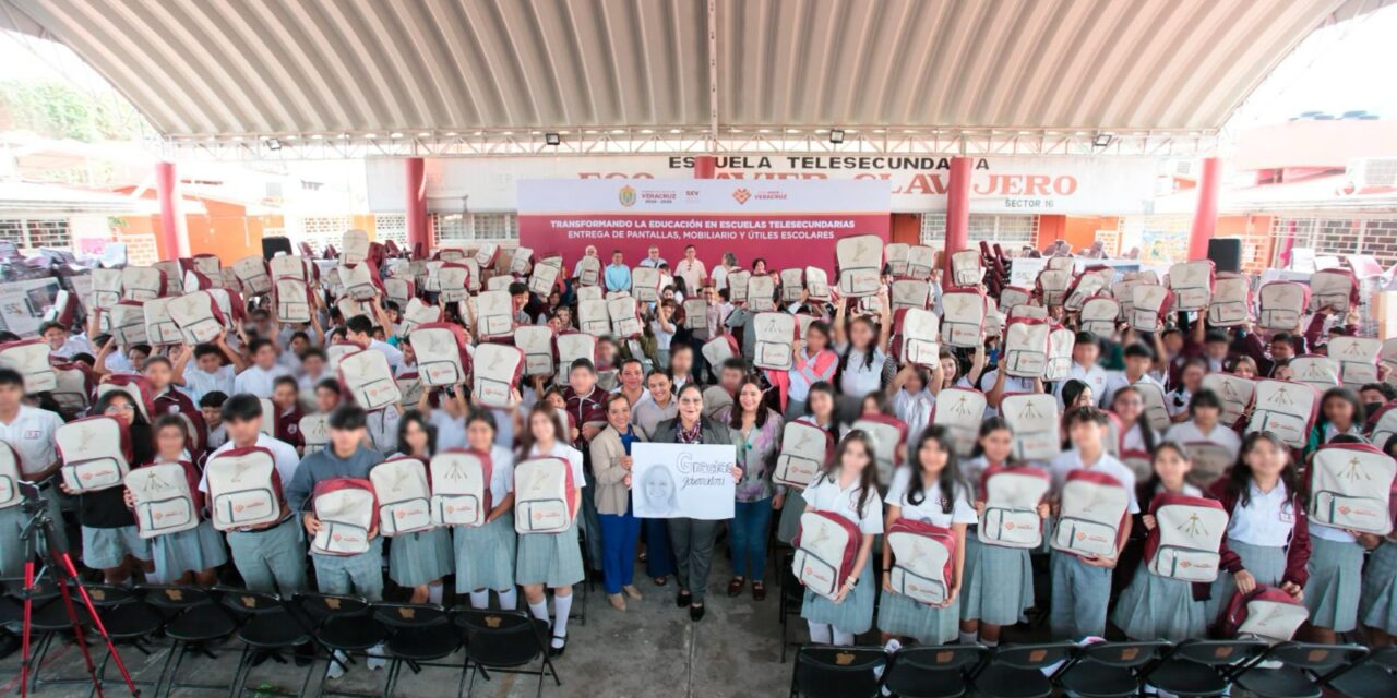 Más de 300 mil estudiantes, beneficiados con el programa Transformando la Educación
