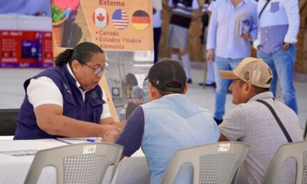 Secretaría de Trabajo acerca 220 vacantes y servicios gratuitos población de Álamo