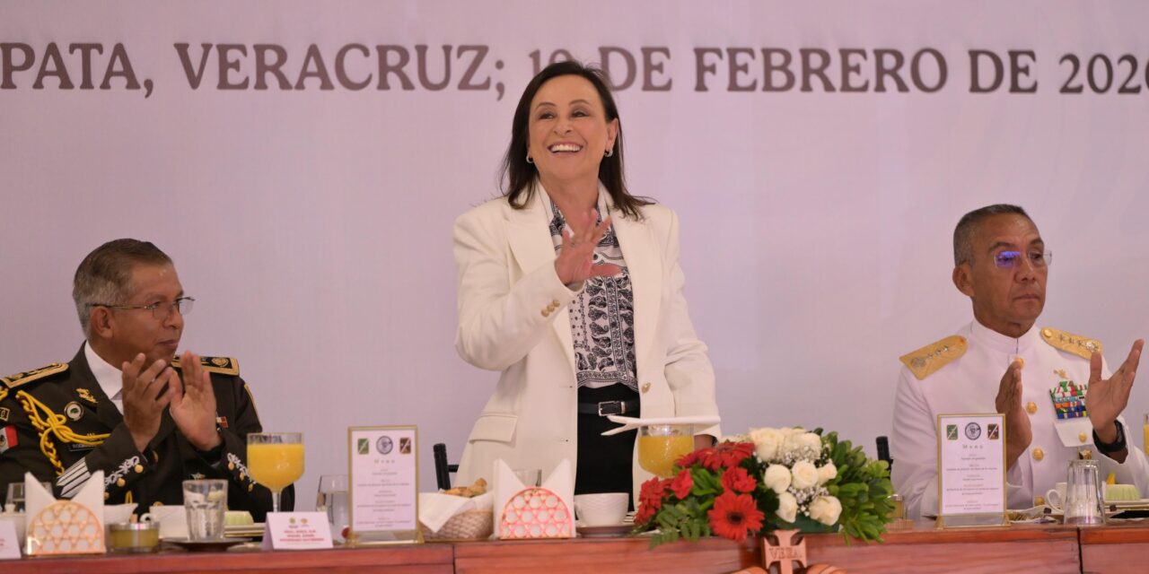 Reconoce Rocío Nahle respaldo del Ejército Mexicano a familias veracruzanas durante contingencia