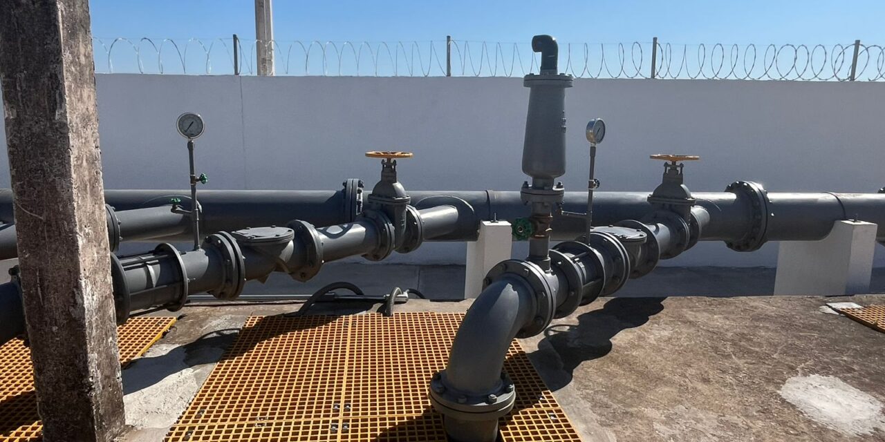 Pone Pedro Miguel Rosaldo en marcha cárcamos en Ciudad Olmeca para sanear drenaje y eliminar encharcamientos