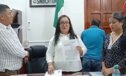 En menos de 24 horas alcalde de Vega de Alatorre, Felipe Mata, desconoce acuerdo y continúa con violencia política contra síndica