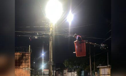 Acelera Pedro Miguel Rosaldo atención ciudadana y brinda resultados en colonias de Coatzacoalcos