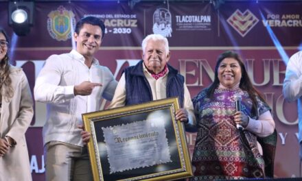 Tlacotalpan reconoce y celebra a Don Fallo, pilar del son jarocho