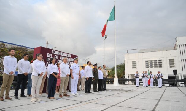 Conmemoran en Coatzacoalcos el 109 aniversario de la Promulgación de la Constitución de 1917