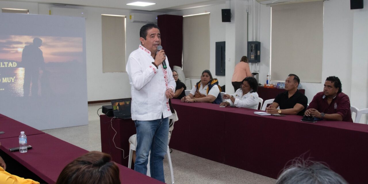 Impulsa Pedro Miguel Rosaldo red de directores para fortalecer el bienestar estudiantil