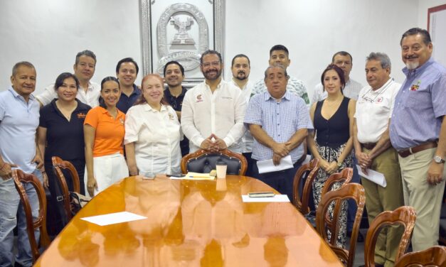 Reconocen restauranteros avances en Coatzacoalcos bajo la administración de Pedro Miguel Rosaldo