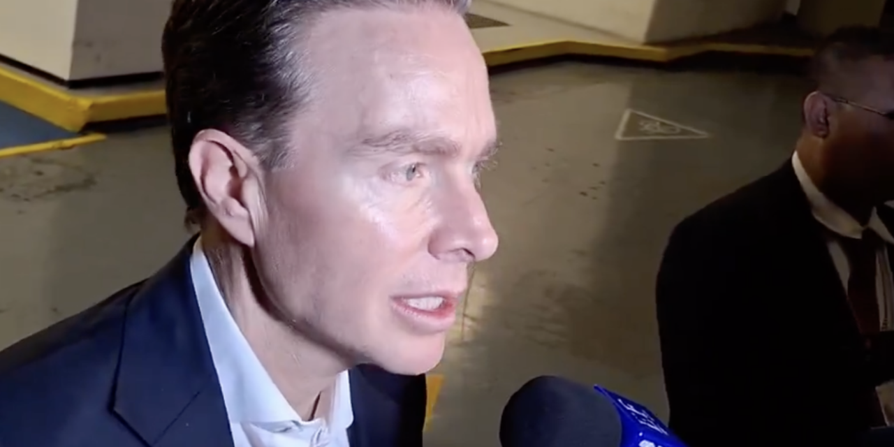 El verde saca las uñitas 