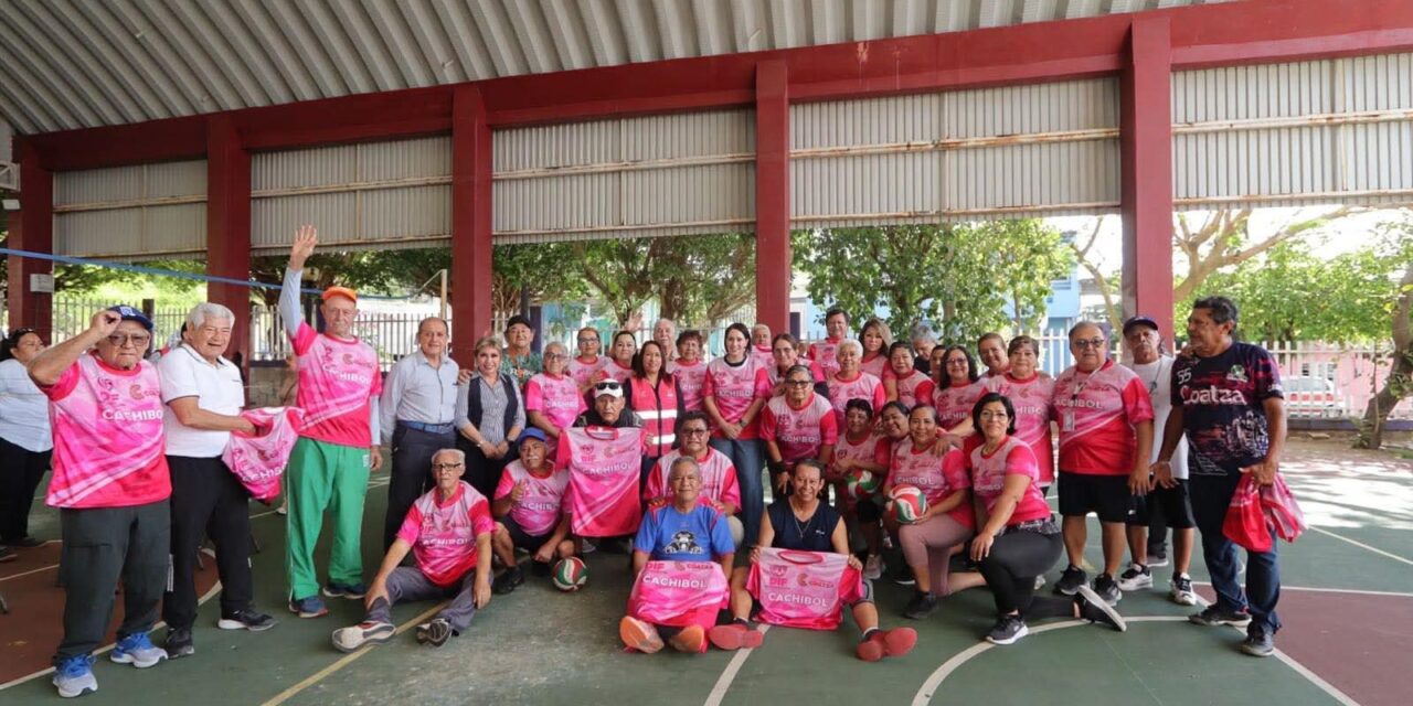 Sonia Marie cumple promesa: 36 deportistas del CAM reciben con orgullo sus nuevos uniformes