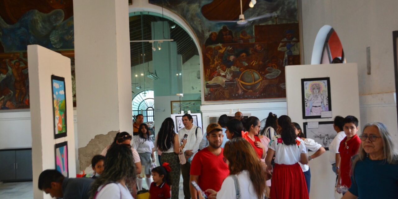 Inaugura SECVER las exposiciones Expresiones Sin Límites y Diálogos de la Materia