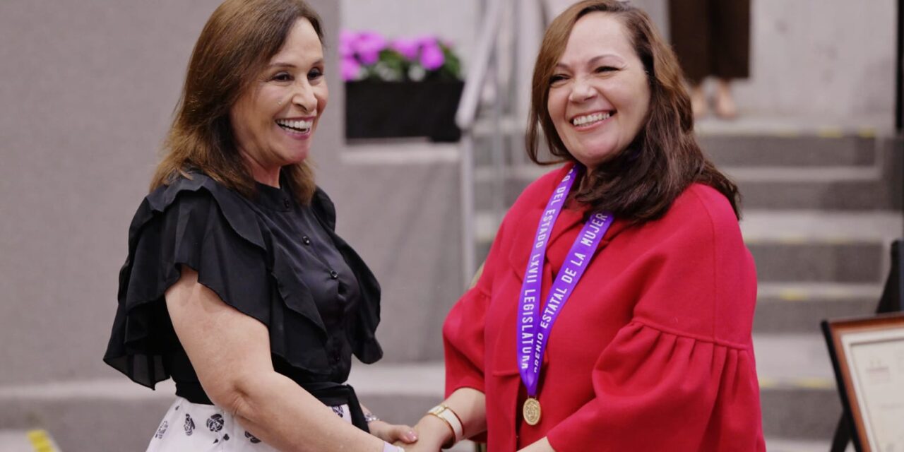 Entregan Premio Estatal a la Mujer Veracruzana a la doctora Ana María Autrán