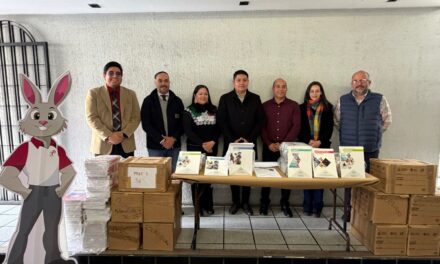 Aporta SEV material didáctico a más de 400 alumnos de 13 Ceresos de Veracruz